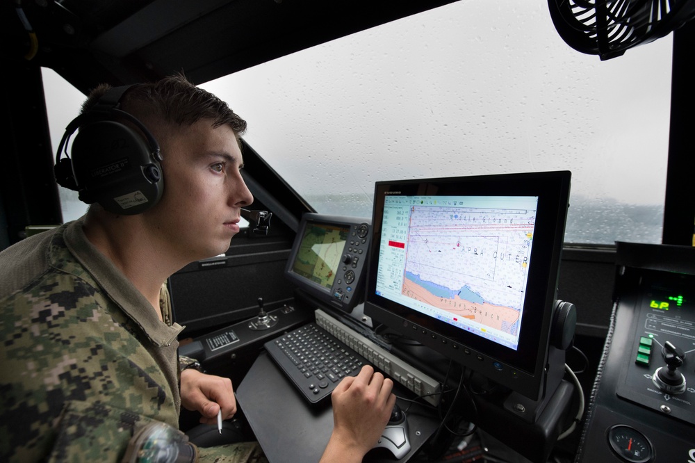 CRG-1 Guam Det. Conducts Training aboard MK VI