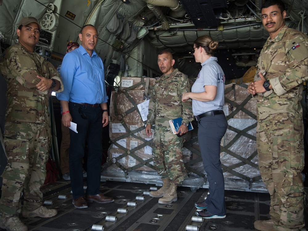 U.S. provides relief for Mogadishu bombing victims