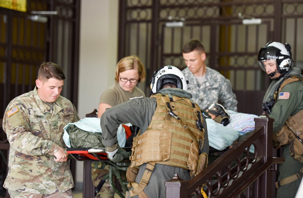 14th Combat Support Hospital Provides Aid to Puerto Rico