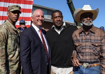 Local community gives Guard unit big send-off