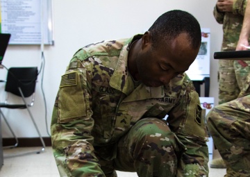 Soldiers learn lifesaving skills