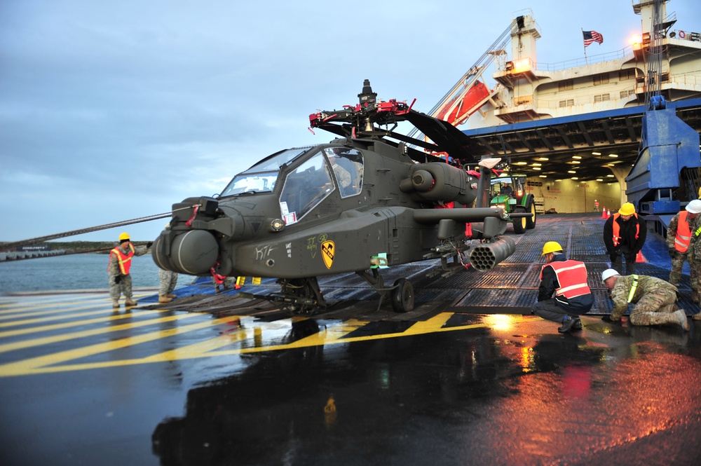 1st Air Cavalry Brigade arrives in Europe