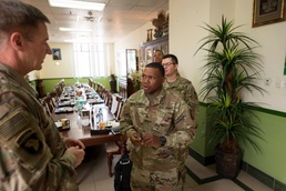 Army Vice Chief gives coin to MMA Soldier