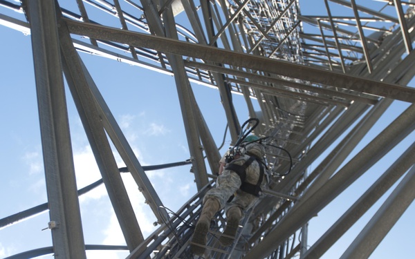 Top of the World: 85th EIS airmen work to restore radio comms in Puerto Rico