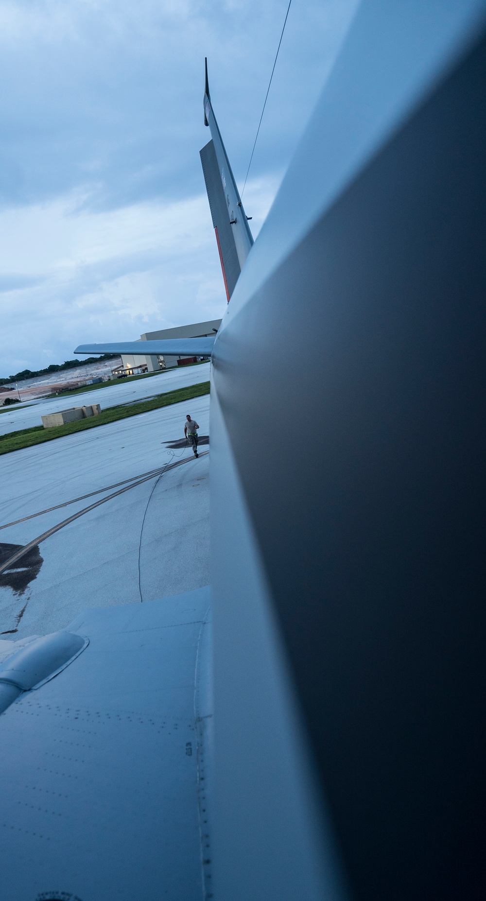 Ohio Air National Guard conducts refueling mission over the Pacific Ocean
