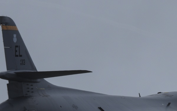 B-52, B-1, B-2s participate in first integrated bomber operation in USPACOM AOR