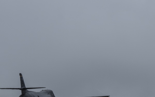 B-52, B-1, B-2s participate in first integrated bomber operation in USPACOM AOR