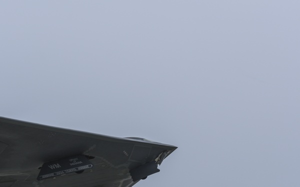 B-52, B-1, B-2s participate in first integrated bomber operation in USPACOM AOR