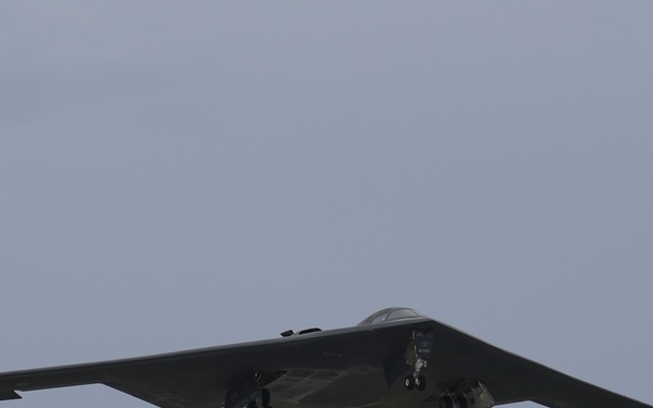 B-52, B-1, B-2s participate in first integrated bomber operation in USPACOM AOR