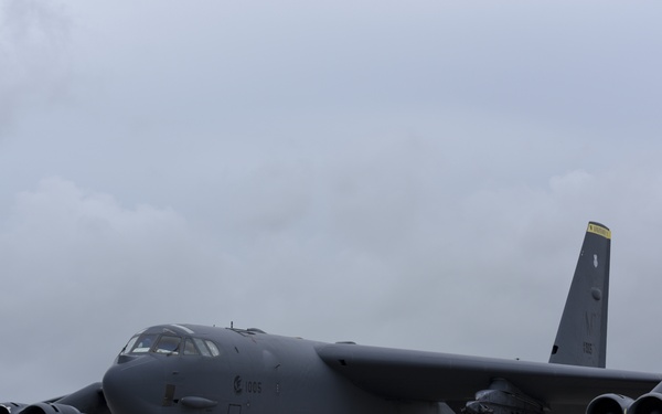 B-52, B-1, B-2s participate in first integrated bomber operation in USPACOM AOR