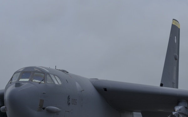 B-52, B-1, B-2s participate in first integrated bomber operation in USPACOM AOR