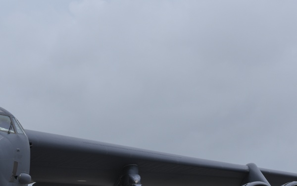 B-52, B-1, B-2s participate in first integrated bomber operation in USPACOM AOR