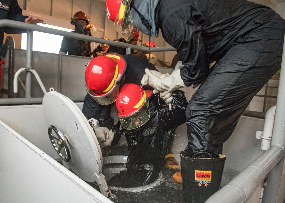 Damage Control Wet Trainer Course, Yokosuka