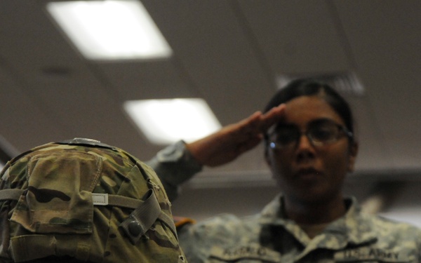Soldier pays final respects to a fallen hero