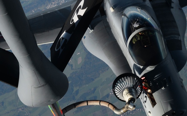 100th ARW refuels Swiss F-18s