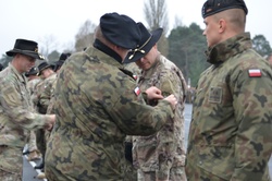 US and Polish CAV Troops Participate in Patch Ceremony [Image 2 of 12]