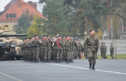 U.S. and Polish CAV Troops Participate in Patch Ceremony [Image 9 of 12]
