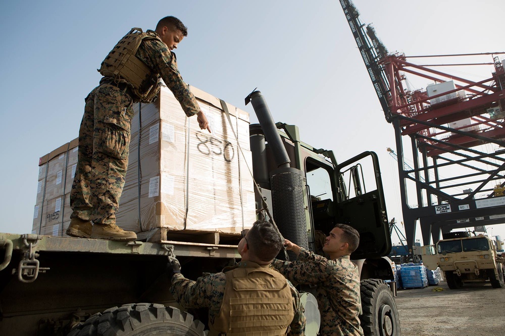 Marines bring water to needy in Puerto Rico