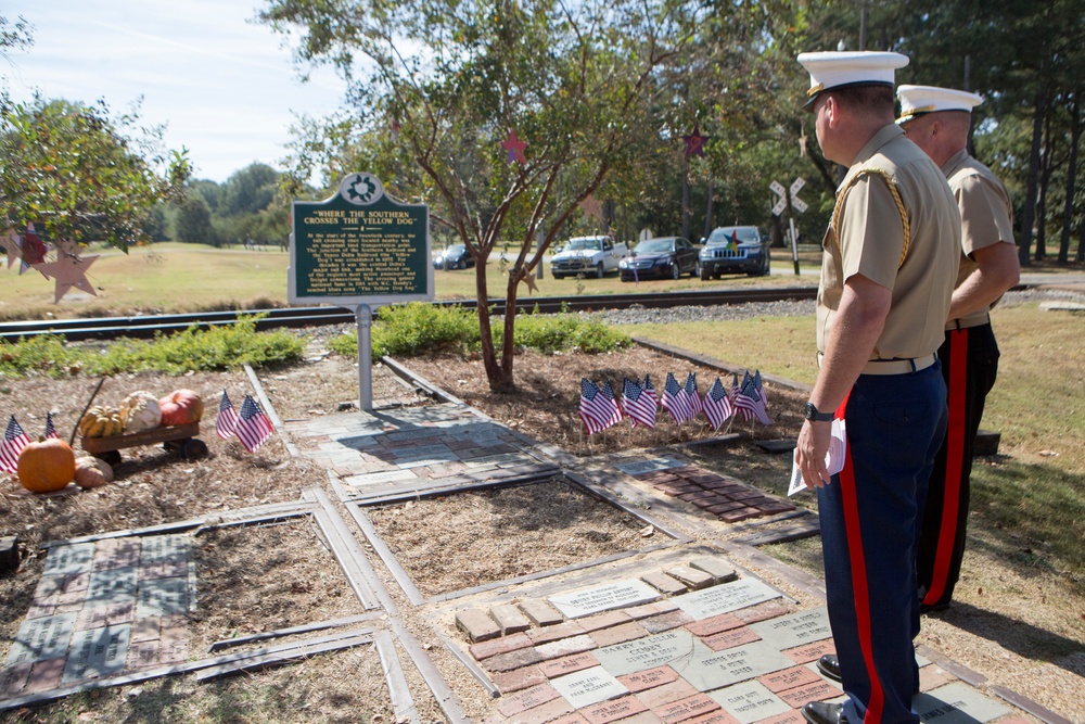 4th MAW leaders attend memorial and celebration in Mississippi