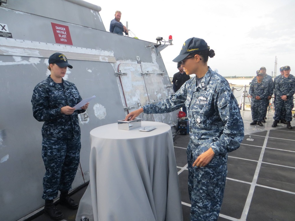 PCU Manchester (LCS 14) Conducts Traditional Mast Stepping Ceremony