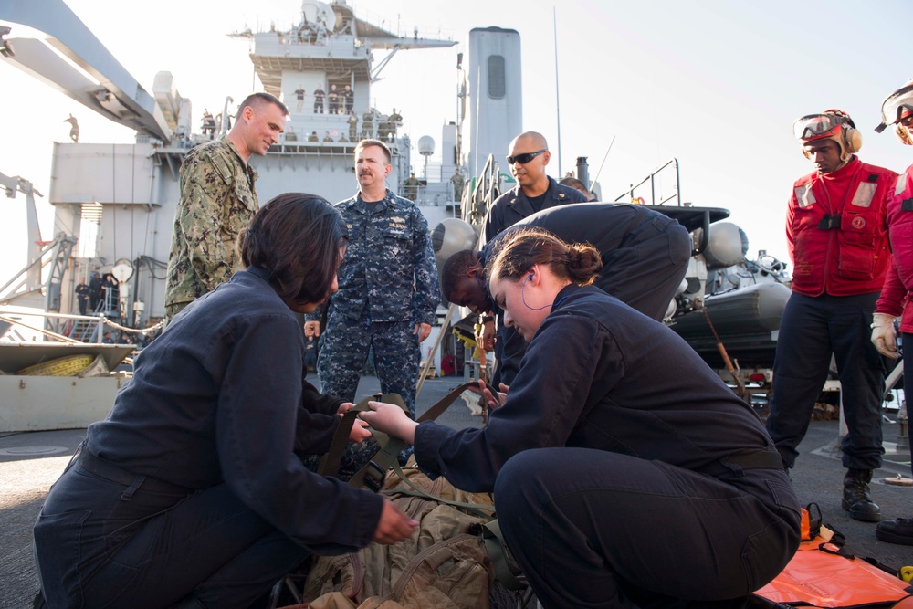 Sailors conduct medical drill aboard USS Rushmore during Dawn Blitz 2017