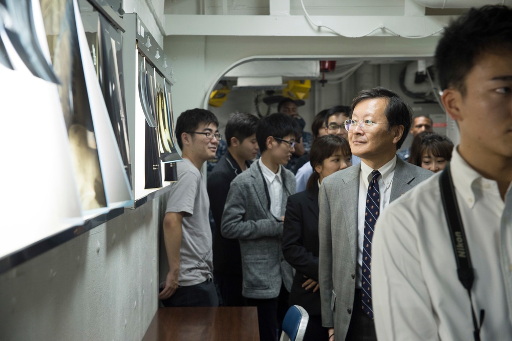 USS Bonhomme Richard (LHD 6) Hosts  Tour for Fukuoka University Students