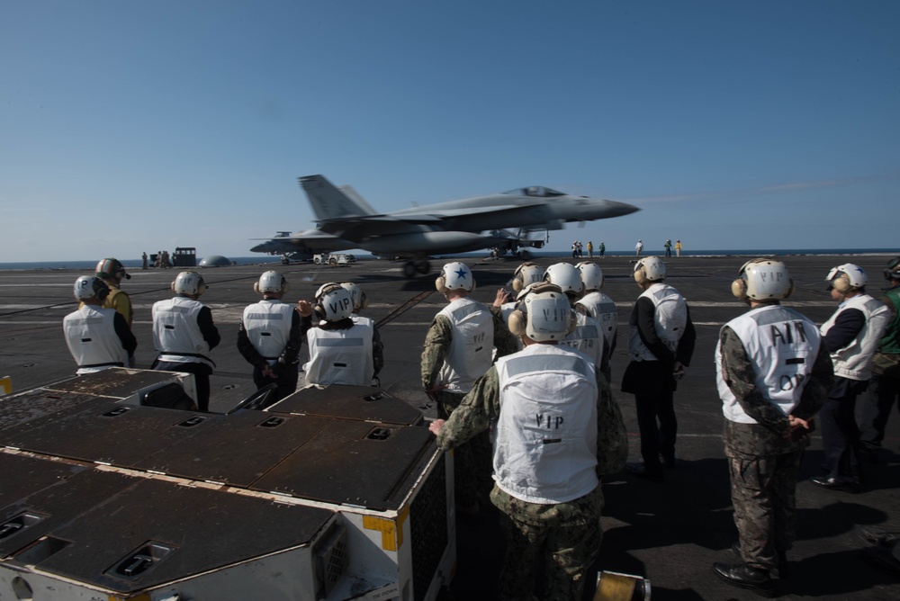 USS Ronald Reagan (CVN 76)