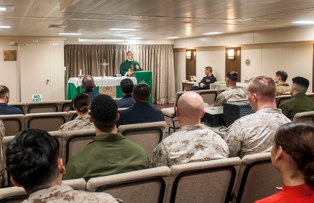 USS America holds religious service