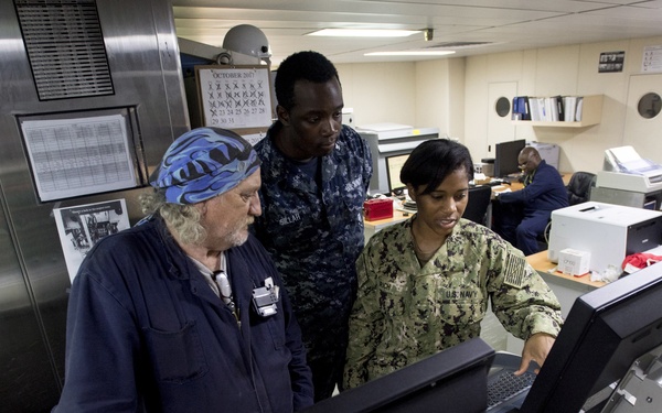 USNS Washington Chambers (T-AKE 11)