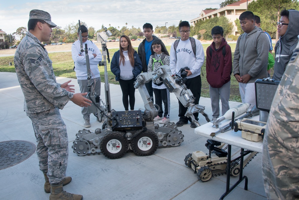 JROTC High School Students Tour Travis AFB