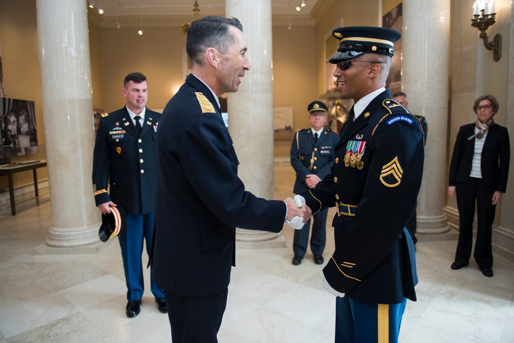 Supreme Commander of Swedish Armed Forces Gen. Micael Bydén Conducts a Public Wreath-Laying at the Tomb of the Unknown Soldier