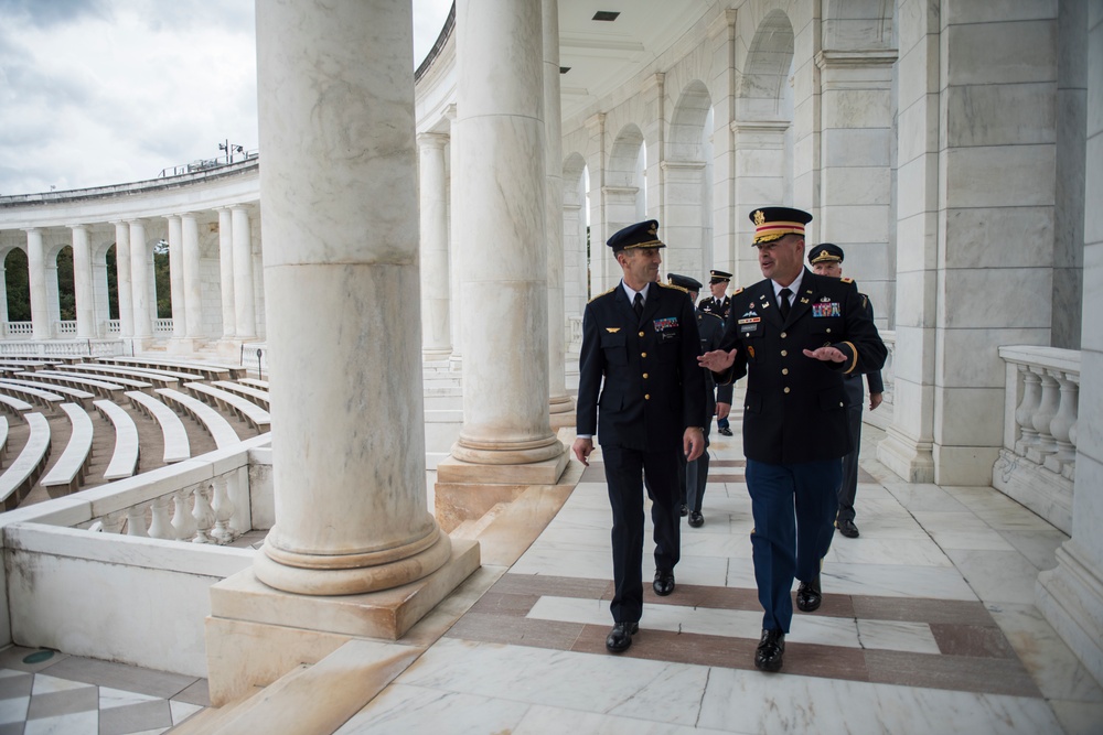 Supreme Commander of Swedish Armed Forces Gen. Micael Bydén Conducts a Public Wreath-Laying at the Tomb of the Unknown Soldier