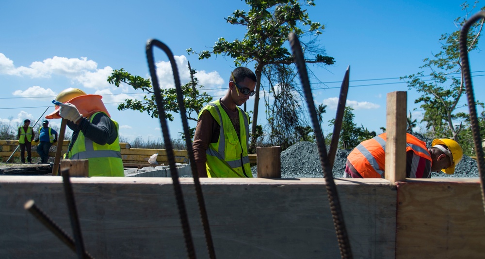 Hurricane Maria: Construction in Toa Baja