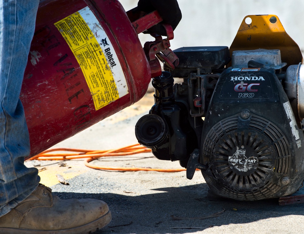 Hurricane Maria: Construction in Toa Baja