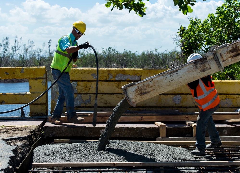 Hurricane Maria: Construction in Toa Baja