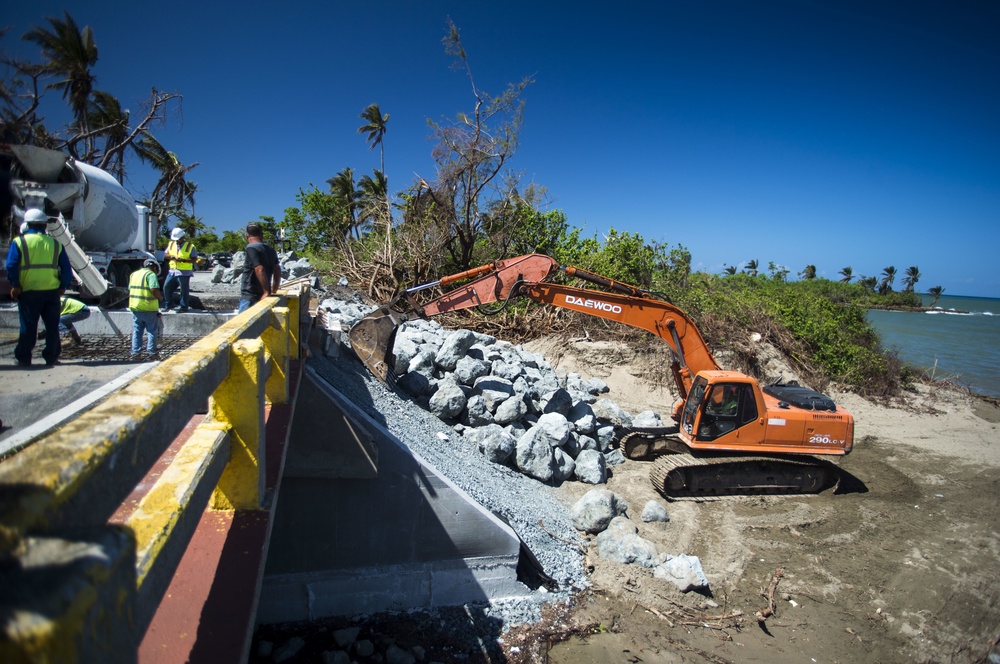 Hurricane Maria: Construction in Toa Baja