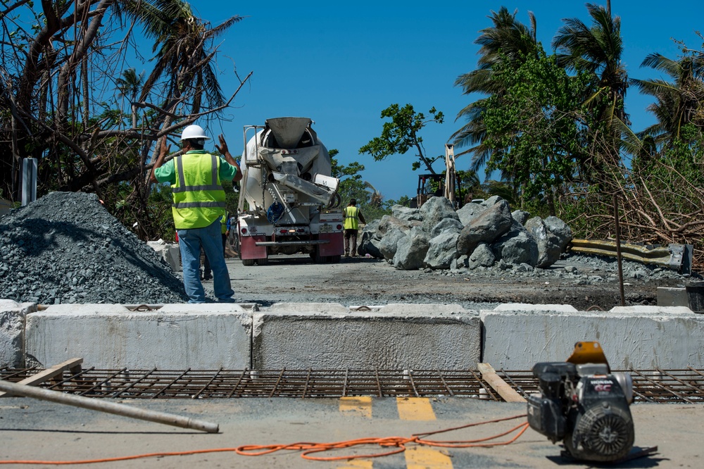 Hurricane Maria: Construction in Toa Baja