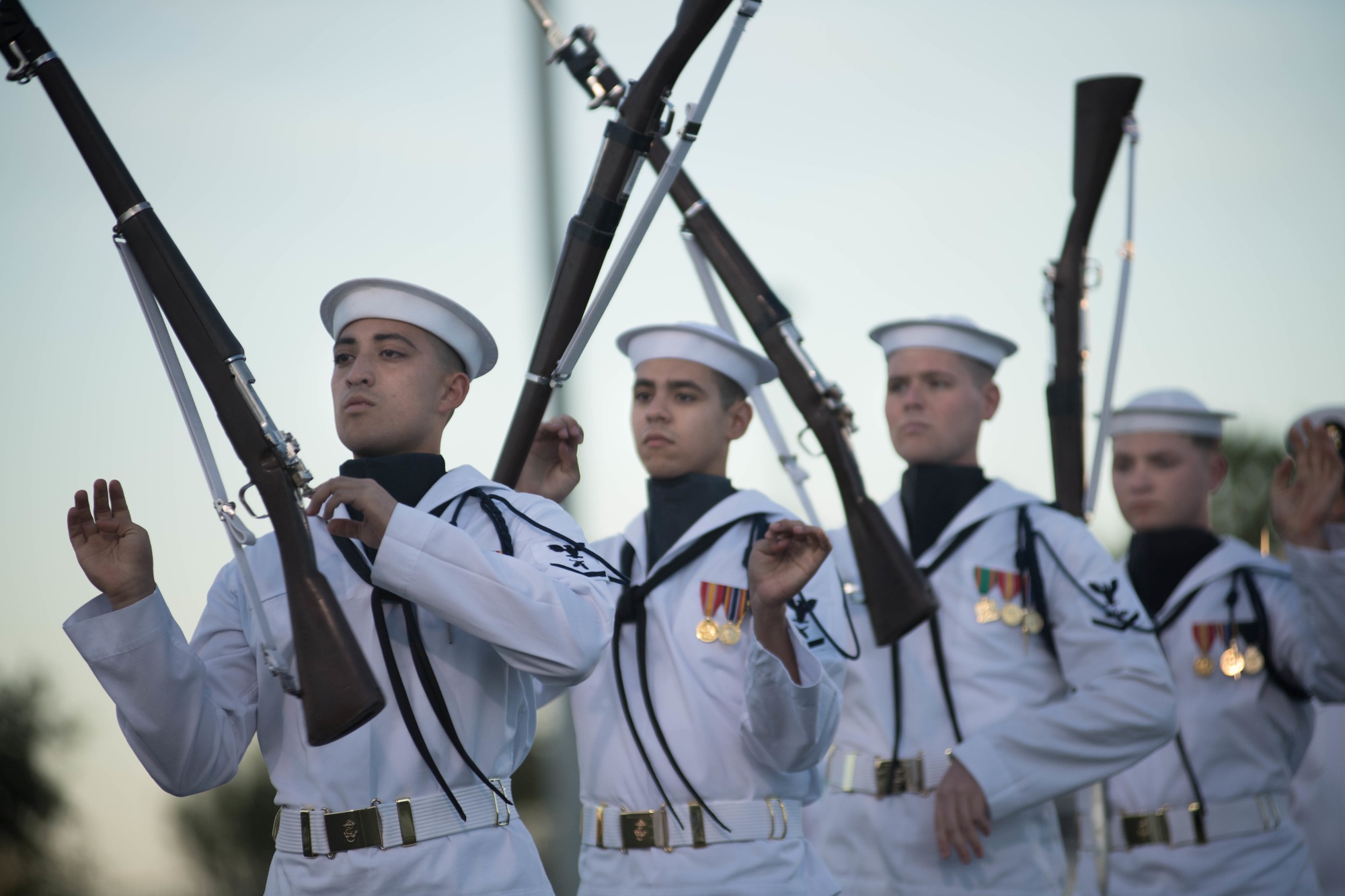 DVIDS - Images - USS Kearsarge Color Guard Presents the Colors at