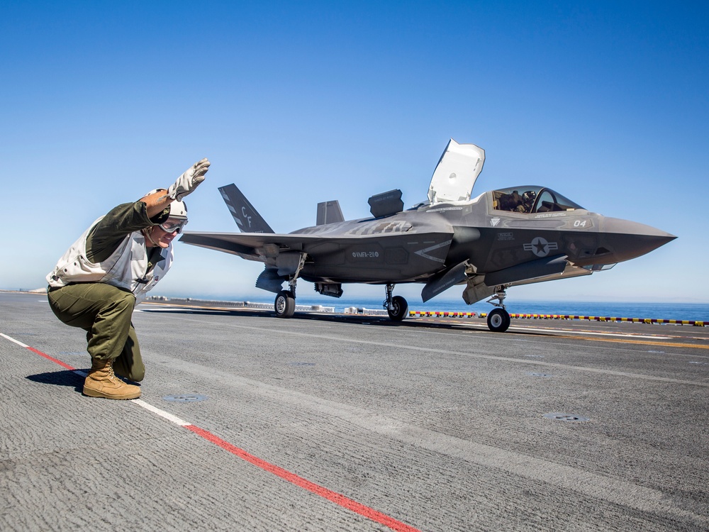 Squadron Sergeant Major Launches F-35B Lightning II