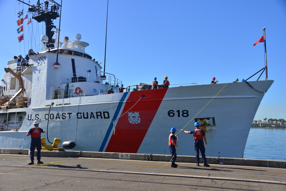 U.S. Coast Guard offloads more than 6,500 pounds of cocaine seized in Eastern Pacific