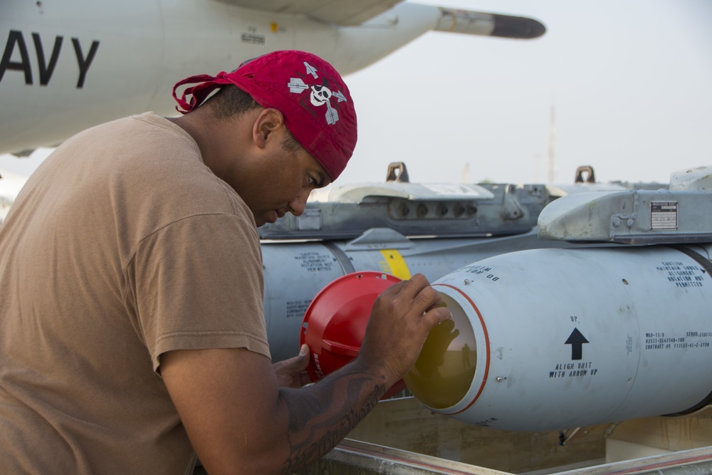 VP-40 Loads Maverick Missile during deployment to 5th Fleet AOR