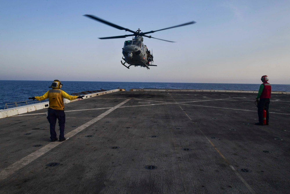 USS San Diego (LPD 22) Flight Operations