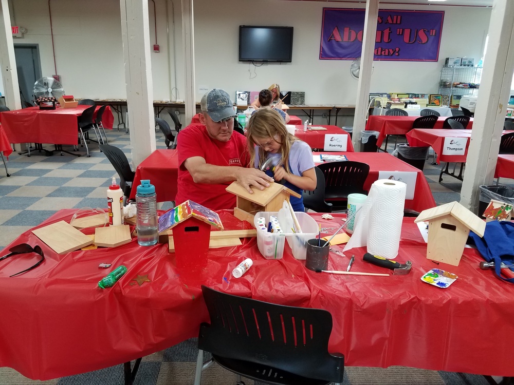 Build a Bird Feeder workshop at ACS