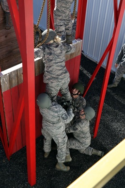 ANG Strength Management Teams build teamwork