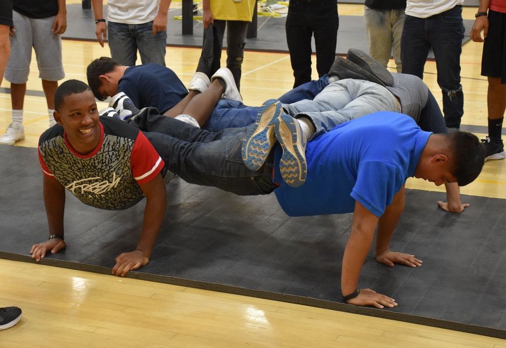 Phoenix high school students engage in Army High School Challenge