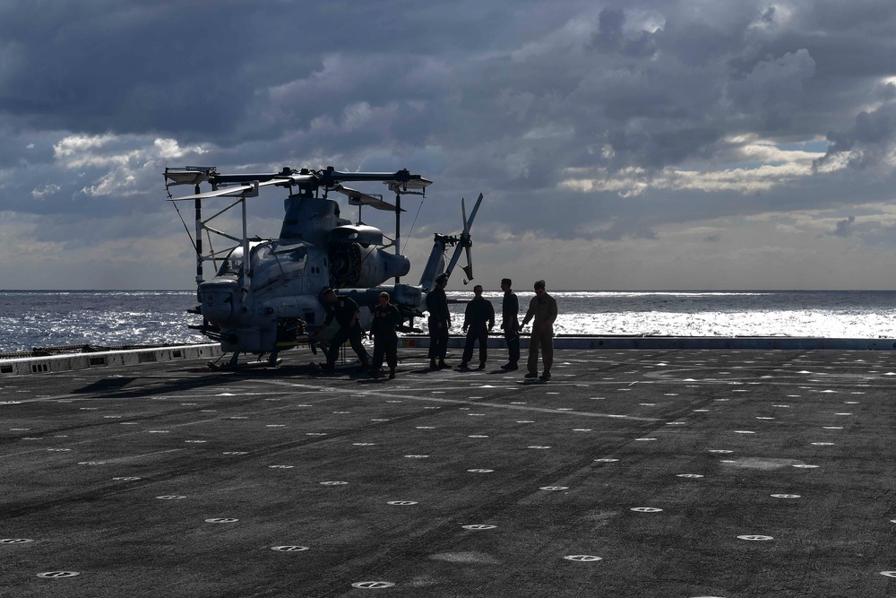 USS San Diego (LPD 22) Flight Deck