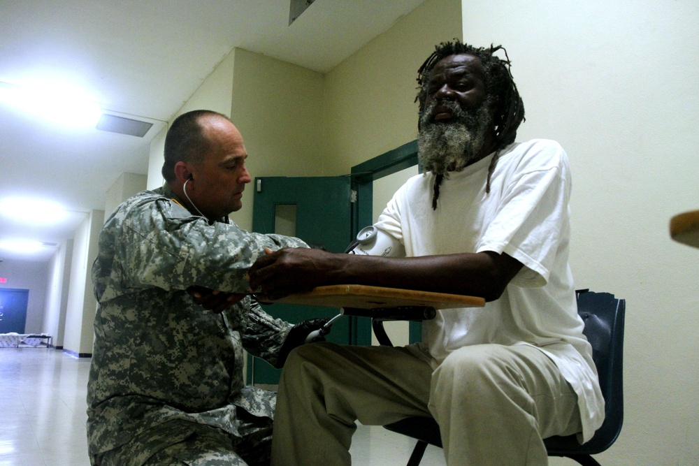 DVIDS Images Pennsylvania National Guard medical personnel assist