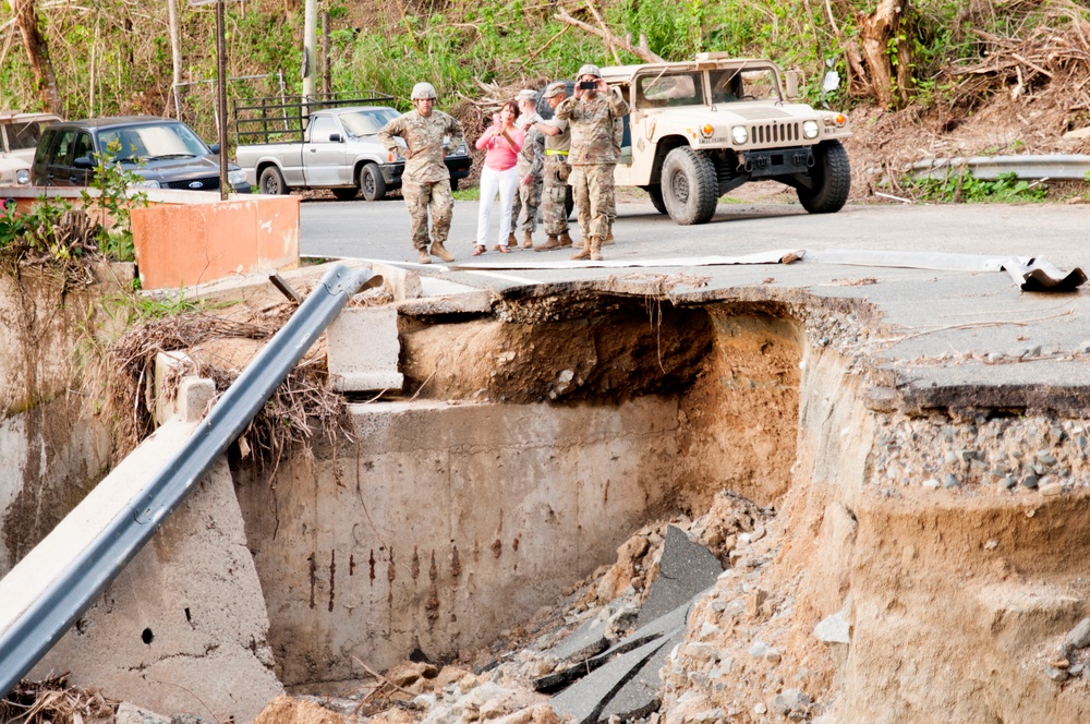 Army Reserve Soldiers Bring Water to Remote Mountain Area of Puerto Rico