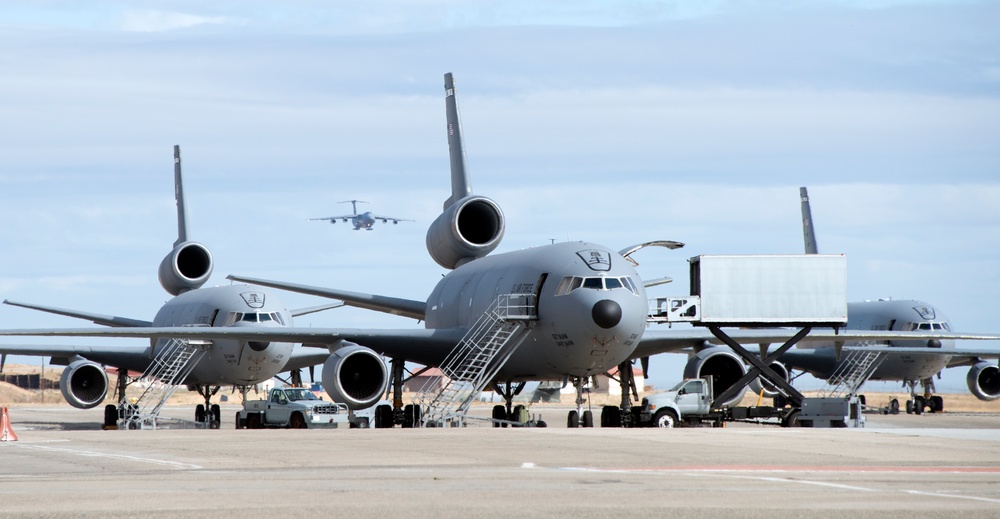 Flight Operations, Travis AFB