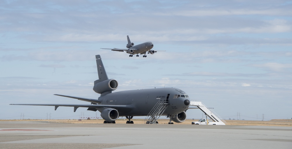 Flight Operations, Travis AFB